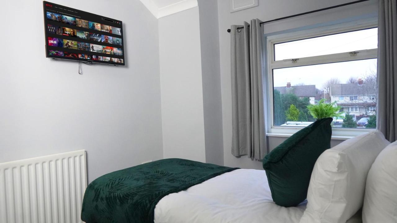 Portobello House - Four Bedroom House Perfect For Contractors - Sleeps 6 - Free Parking Вулвергемптон Екстер'єр фото