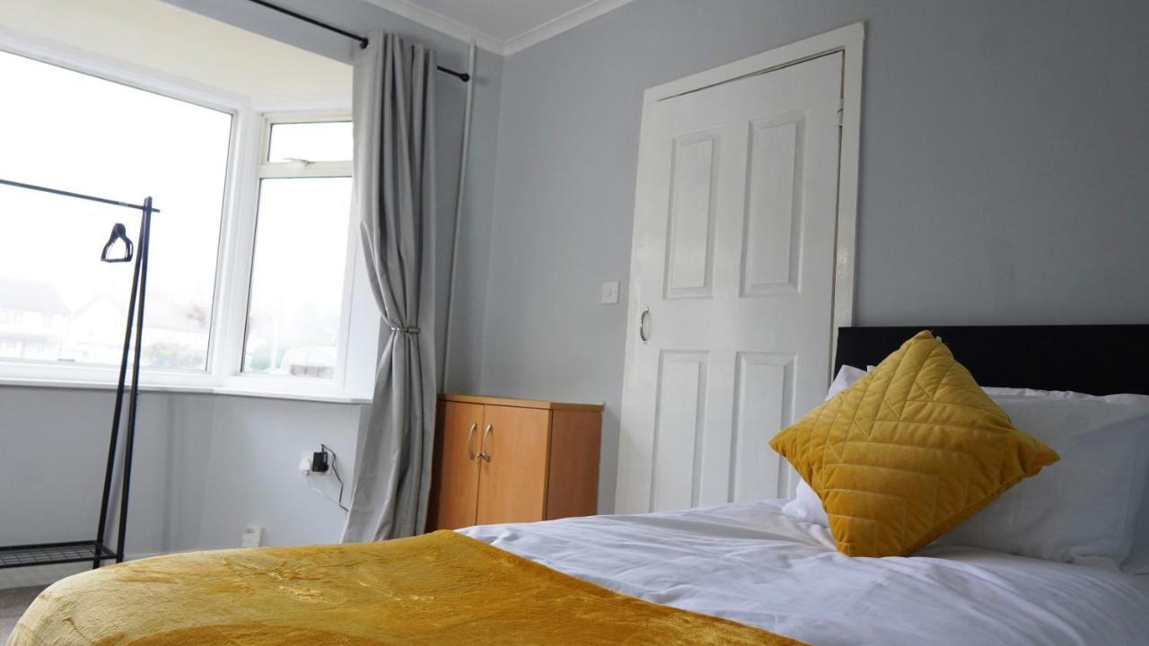 Portobello House - Four Bedroom House Perfect For Contractors - Sleeps 6 - Free Parking Вулвергемптон Екстер'єр фото