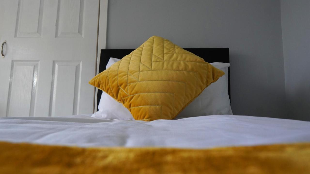 Portobello House - Four Bedroom House Perfect For Contractors - Sleeps 6 - Free Parking Вулвергемптон Екстер'єр фото