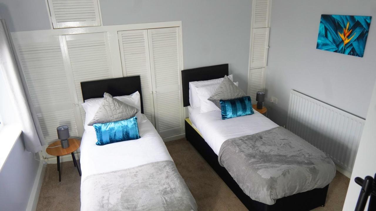 Portobello House - Four Bedroom House Perfect For Contractors - Sleeps 6 - Free Parking Вулвергемптон Екстер'єр фото