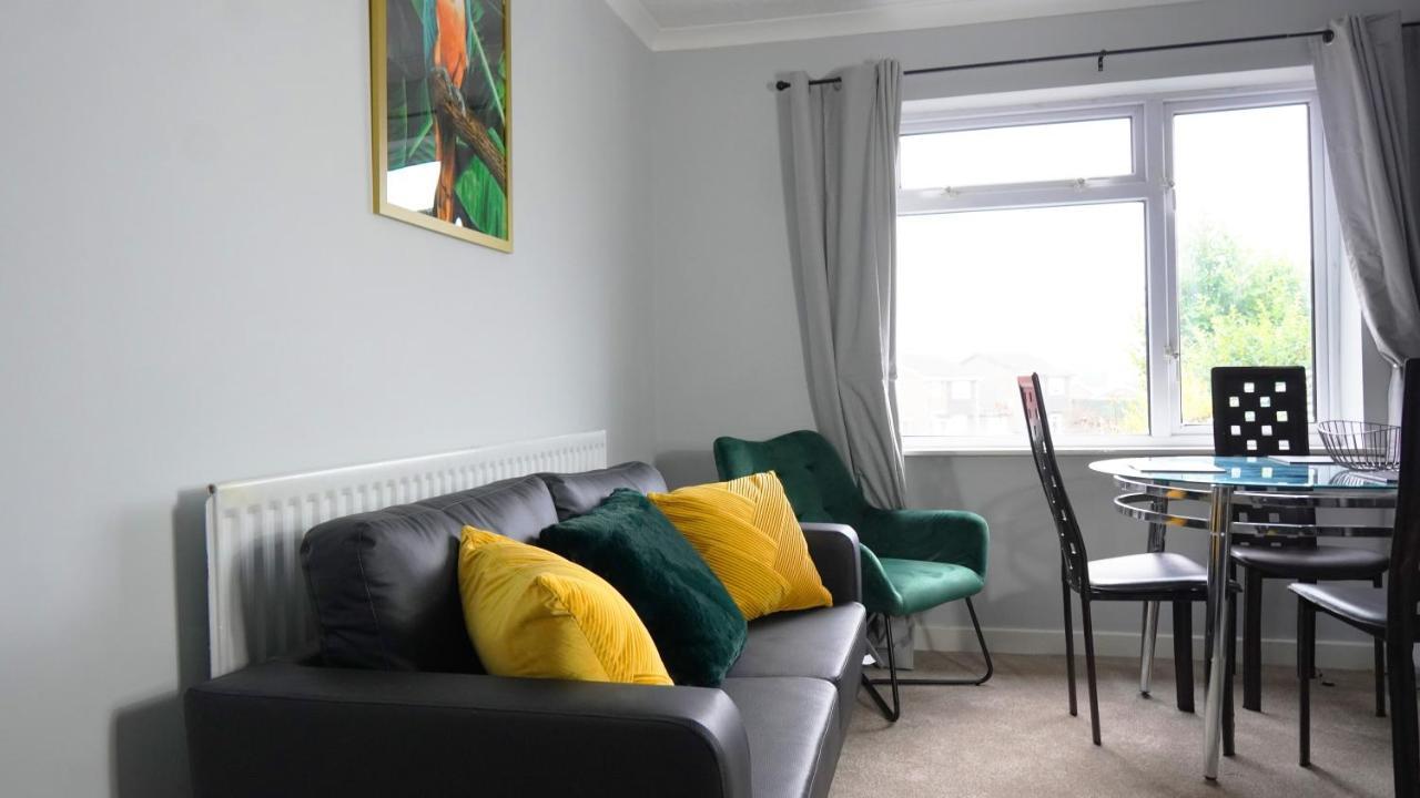 Portobello House - Four Bedroom House Perfect For Contractors - Sleeps 6 - Free Parking Вулвергемптон Екстер'єр фото